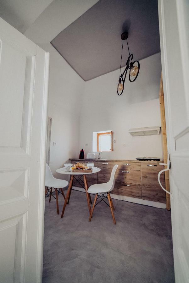 Pueblo Viejo Hébergement de vacances Kamári
